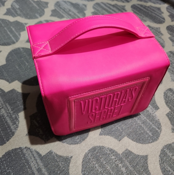 Victoria's Secret | Bags | New Victorias Secret Hot Pink Roll Up ...